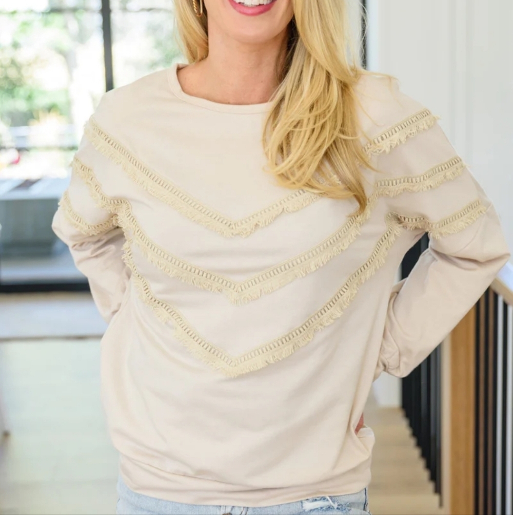 NWT ANDTHEWHY Bohemian Cream Fringe Detail Sweater Size L